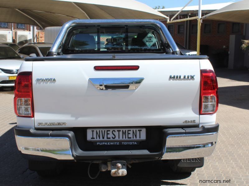 2017 Toyota HILUX 2.8 GD6 4X4 MANUAL D/C pictures