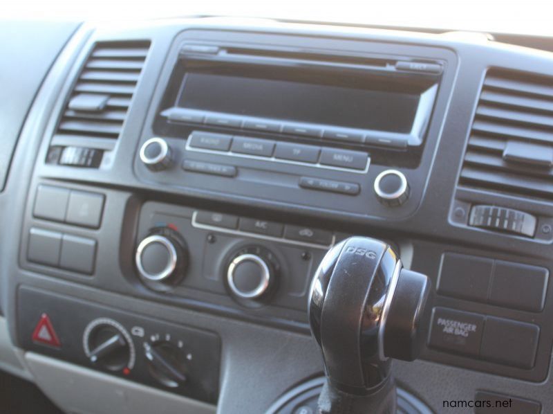 2014 Volkswagen Transporter LWB 132KW DSG pictures