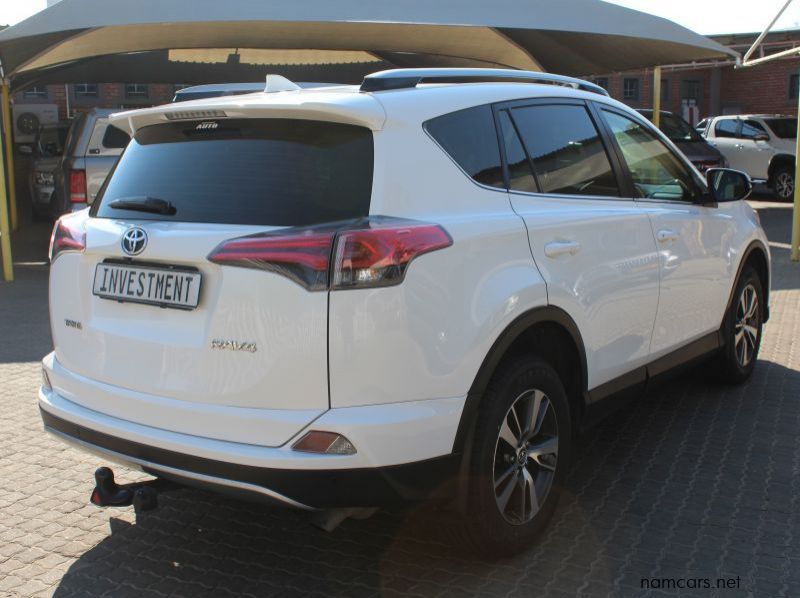 2017 Toyota RAV4 2.0I A/T GX 4X2 pictures