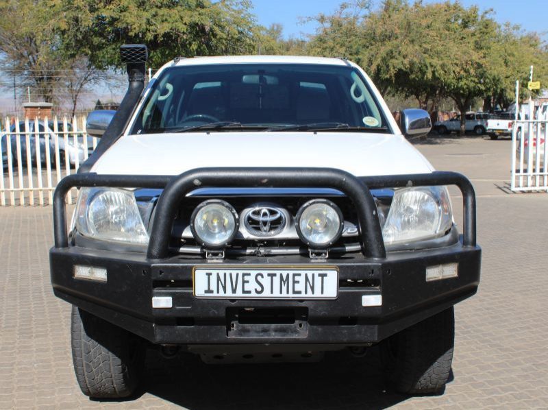 2009 Toyota Hilux 4.0 V6 D Cab 4x4 auto pictures