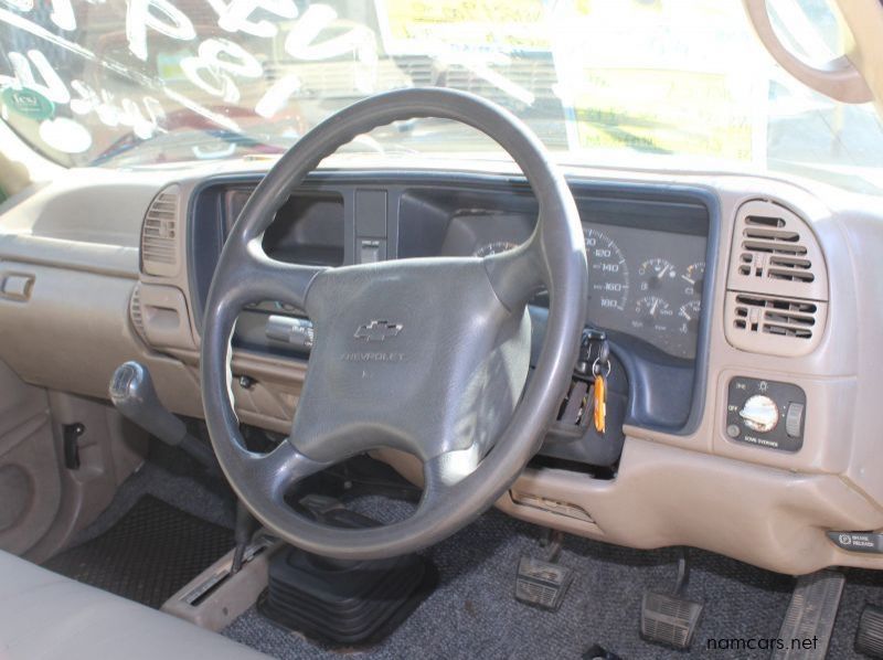 1996 Chevrolet CK2500 5.7 V8 4X4 S/C pictures