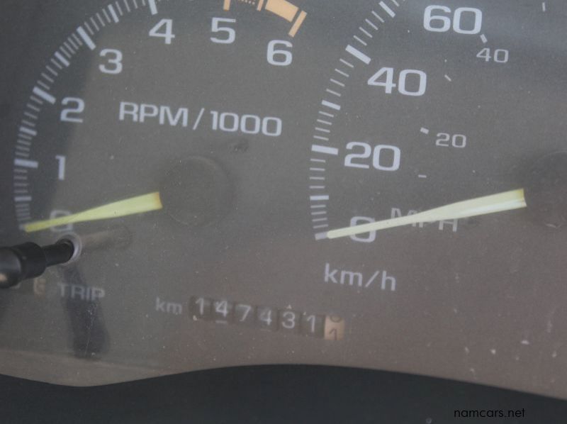 1996 Chevrolet CK2500 5.7 V8 4X4 S/C pictures