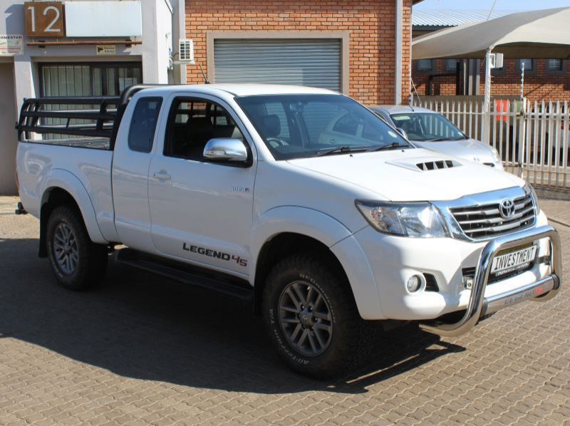 2015 Toyota Hilux Legend 45 Ex-Cab pictures