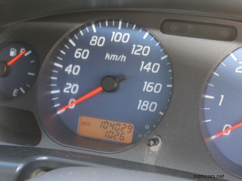 2016 Nissan Np300 4x4 D cab 2.5 TDI pictures