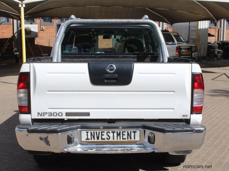 2020 Nissan NP300 2.5TDI D/C 4X4 pictures