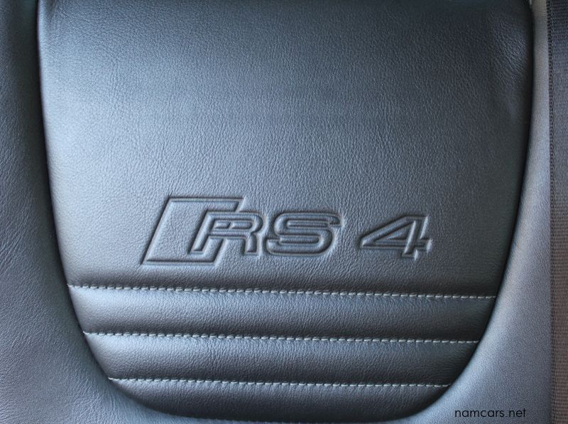 2006 Audi RS4 4.2 V8 pictures