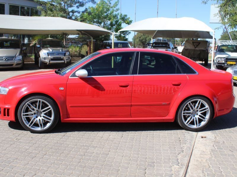 2006 Audi RS4 4.2 V8 pictures