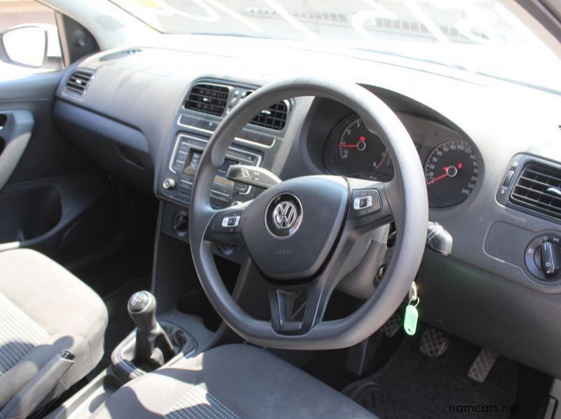 2018 Volkswagen POLO 1.4 TRENDLINE 5DR pictures