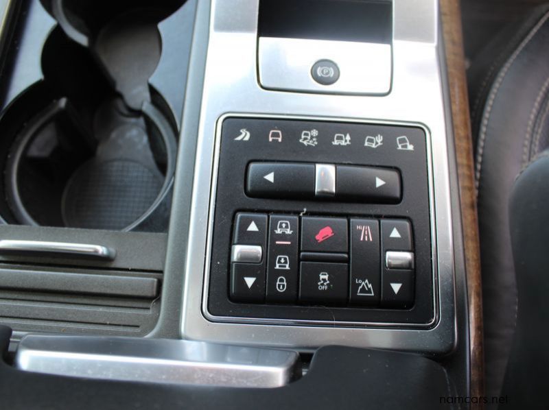 2012 Land Rover RANGE ROVER TDV6 LUX pictures