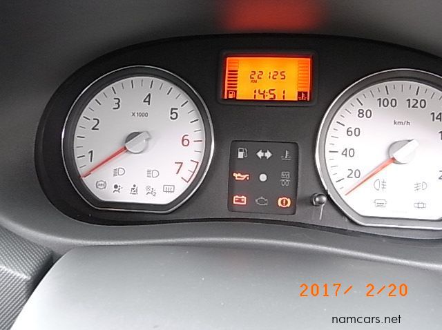 2015 Nissan NP200 Stealth 1.6i pictures