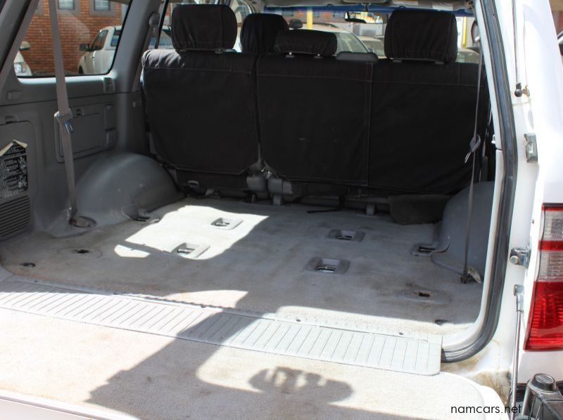 2005 Toyota 105 series 4.5 EFI pictures