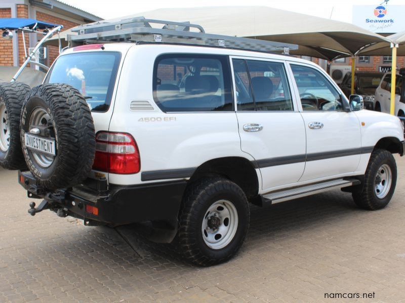 2005 Toyota 105 series 4.5 EFI pictures