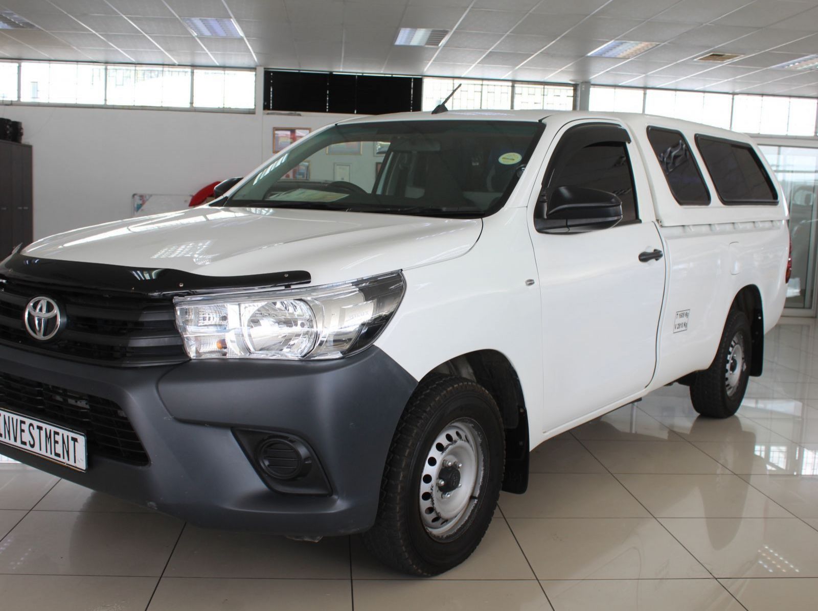 Used Toyota Hilux GD 2.4 Diesel  S cab 4x2  for sale in Windhoek, Namibia
