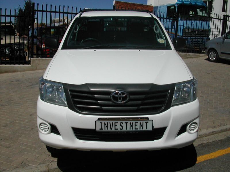 2011 Toyota HILUX pictures