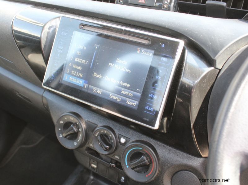 2018 Toyota Hilux 2.4 GD6 RB 4x2 S cab pictures