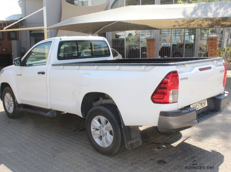 2018 Toyota Hilux 2.4 GD6 RB 4x2 S cab pictures
