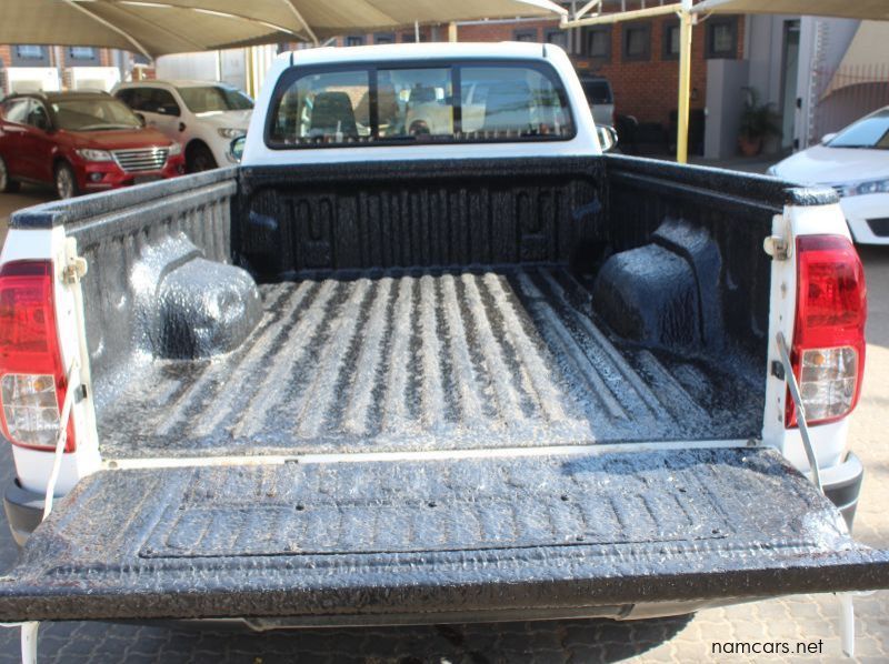 2018 Toyota Hilux 2.4 GD6 RB 4x2 S cab pictures