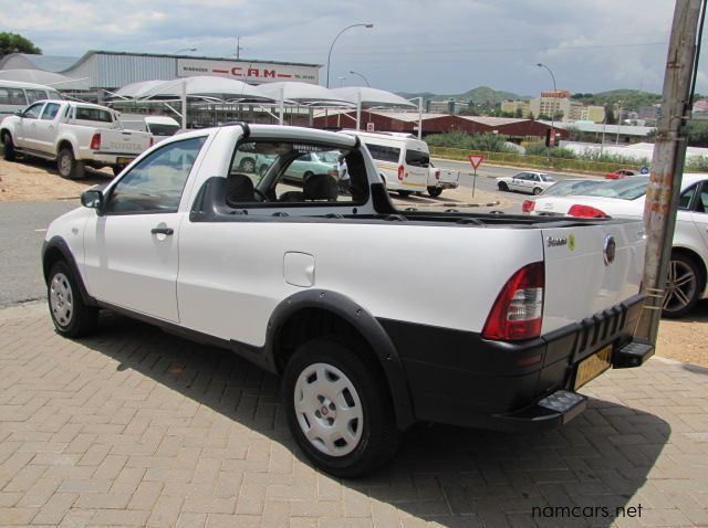 2010 Fiat Strada pictures