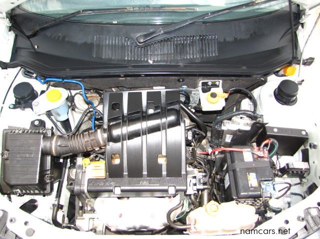 2010 Fiat Strada pictures