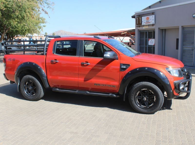 2013 Ford Ranger Wild track 3.2 pictures