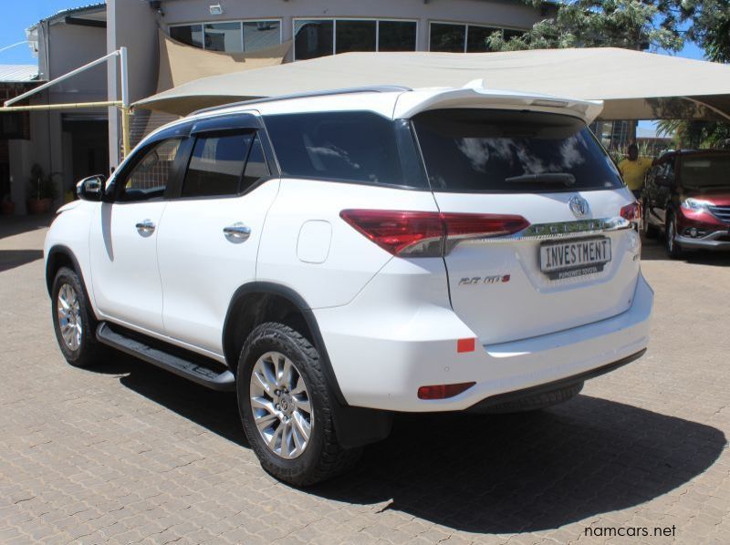 2021 Toyota FORTUNER 2.8GD6 A/T 4X4 7 seat pictures