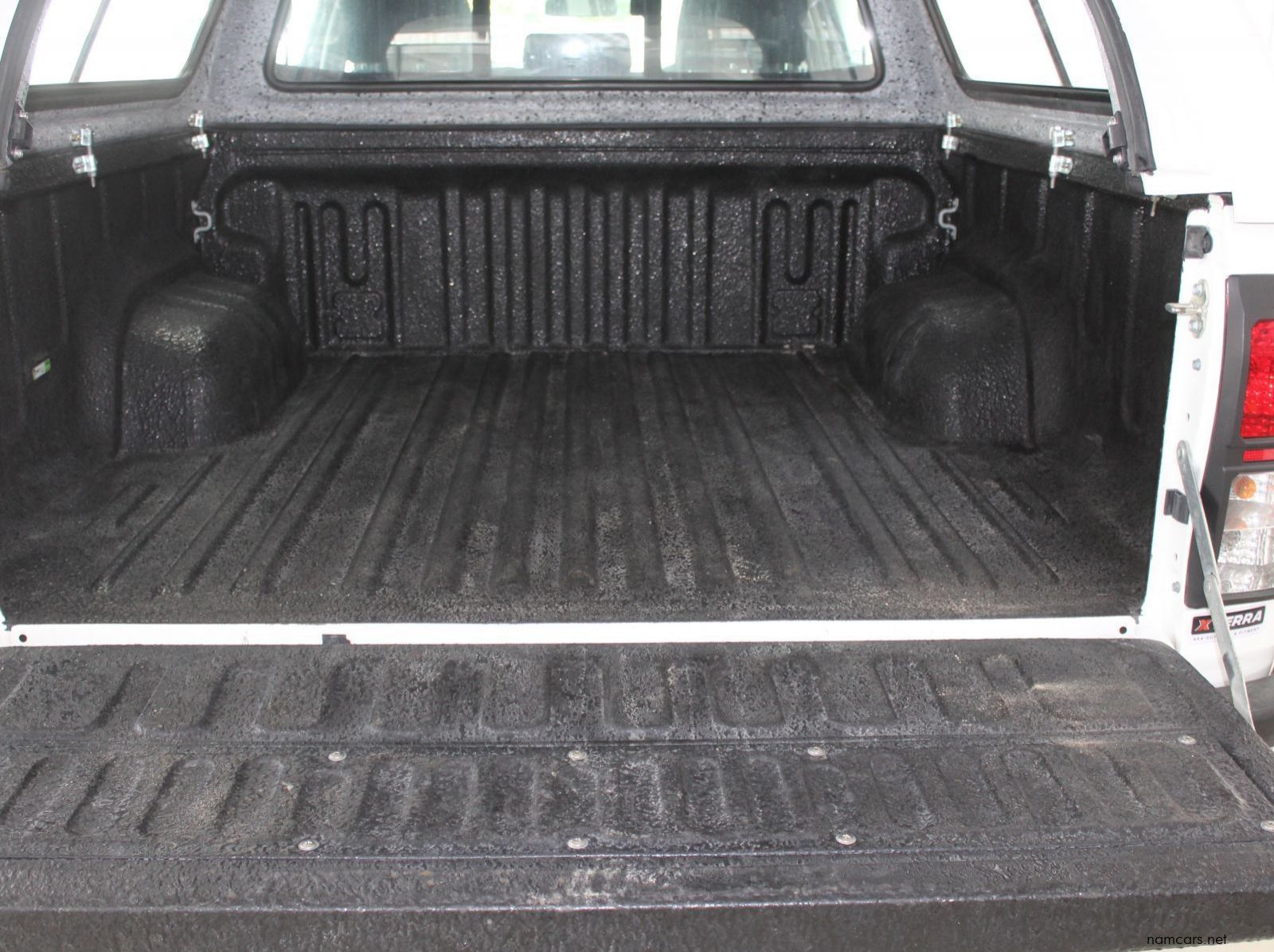2024 Toyota Hilux 2.4 GD6 4x4 D cab pictures