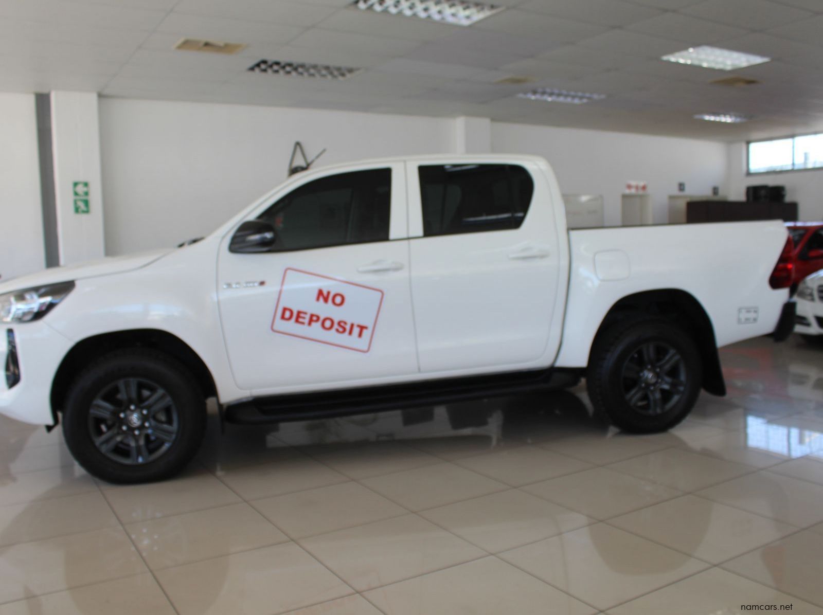 2024 Toyota Hilux 2.4 GD6 4x4 auto D cab pictures