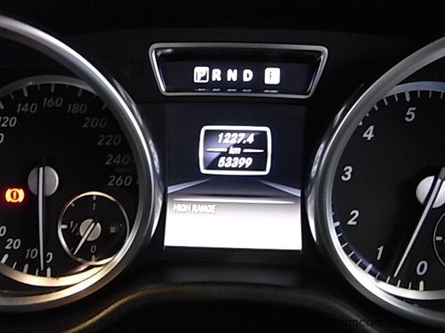 2012 Mercedes-Benz G500 pictures