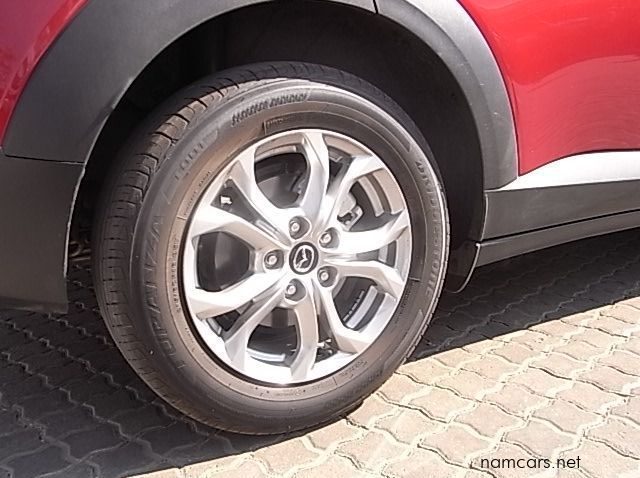 2018 Mazda MAZDA 3 CX -3 ACTIVE 2 MT pictures