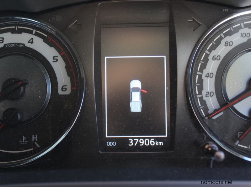 2020 Toyota HILUX 2.8GD6 4X4 LEGEND 50 D/C pictures