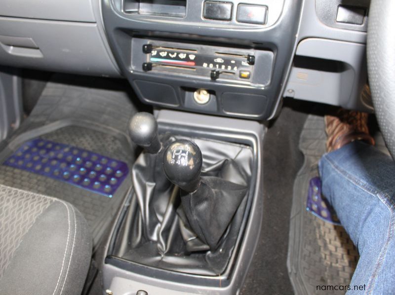 2018 Nissan NP300 2.5TDI D/C 4X4 pictures