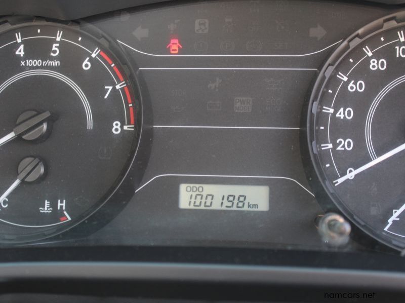 2017 Toyota HILUX 2.0 VVT-I S/C pictures