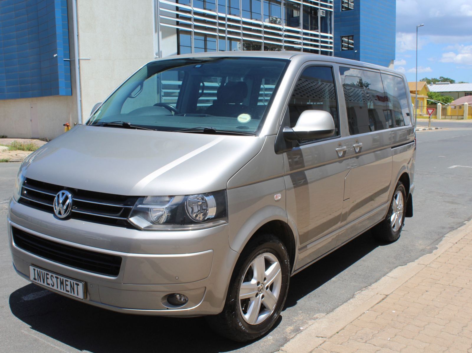 2013 Volkswagen VW Carravelle 2.0 BITDI 4 Mot DSG pictures