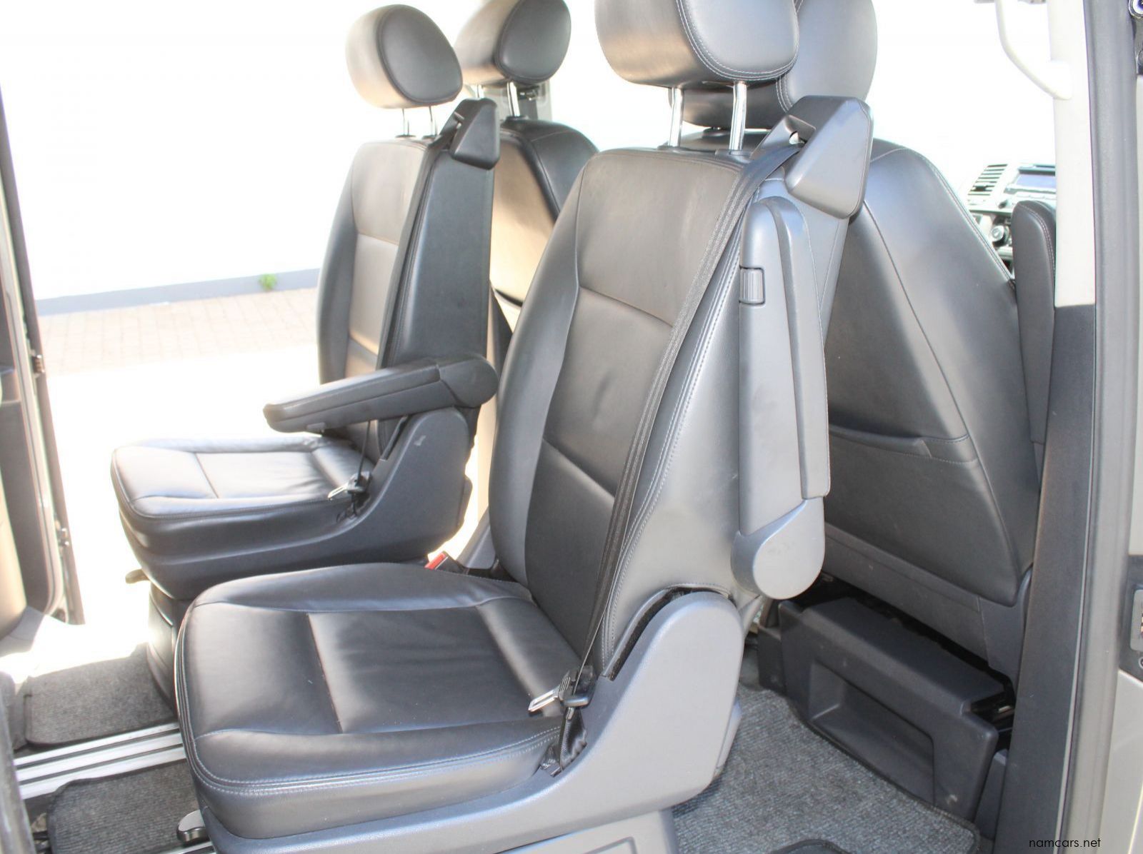 2013 Volkswagen VW Carravelle 2.0 BITDI 4 Mot DSG pictures