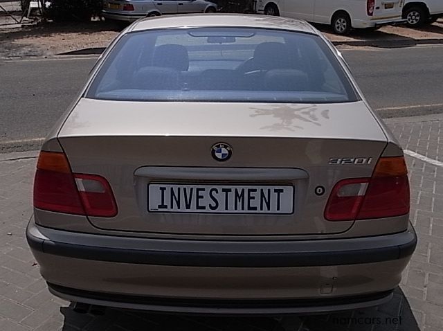 2000 BMW 320i pictures