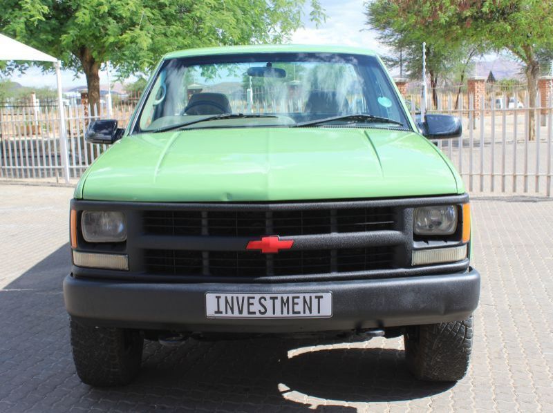 1996 Chevrolet C2500 5.7 V8 4X4 S/C pictures