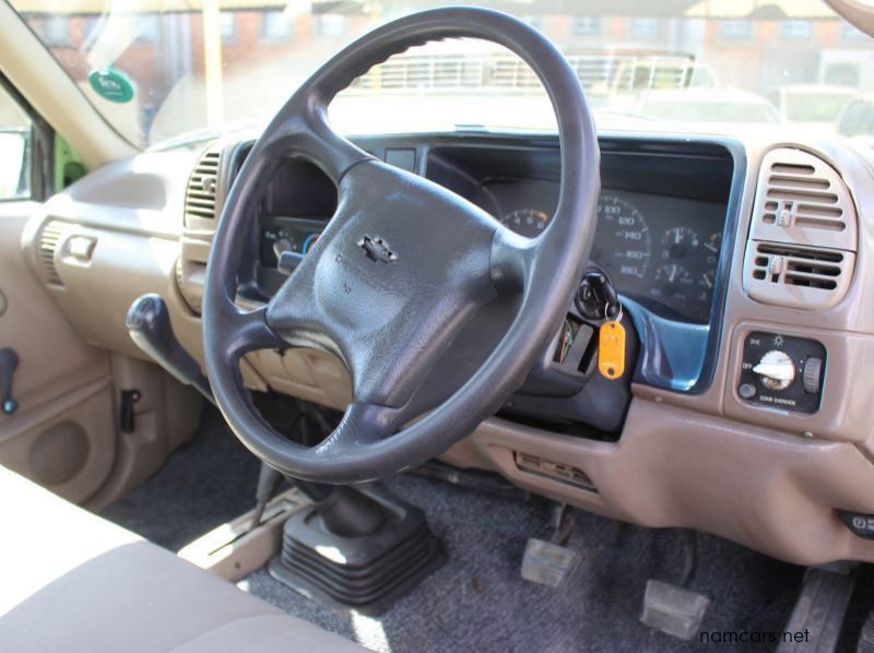 1996 Chevrolet C2500 5.7 V8 4X4 S/C pictures