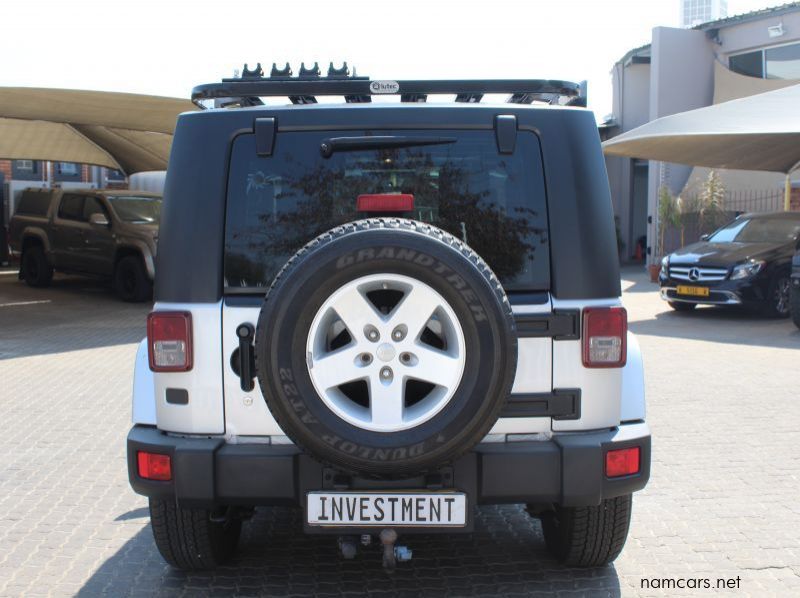 2007 Jeep WRANGLER 3.8 V6 SAHARA 4X4 pictures