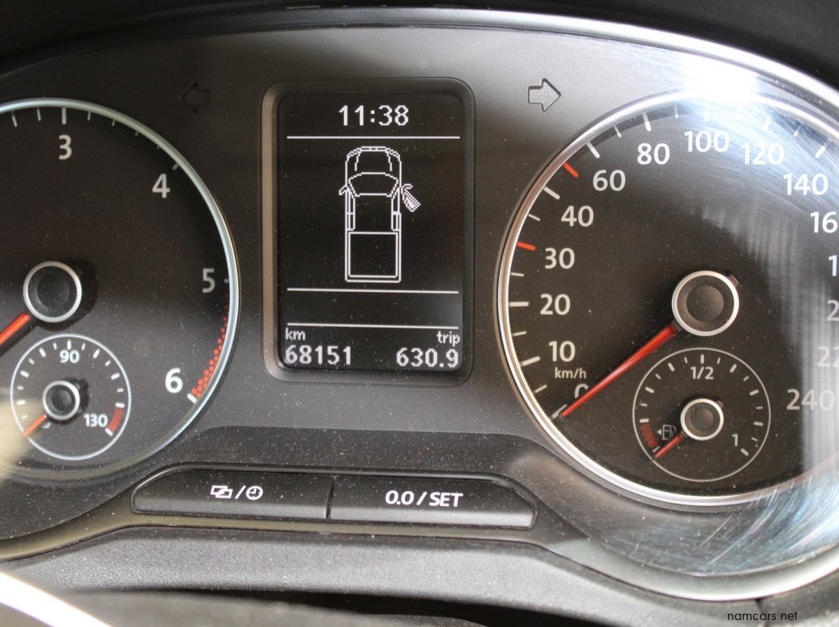 2015 Volkswagen Amarok pictures