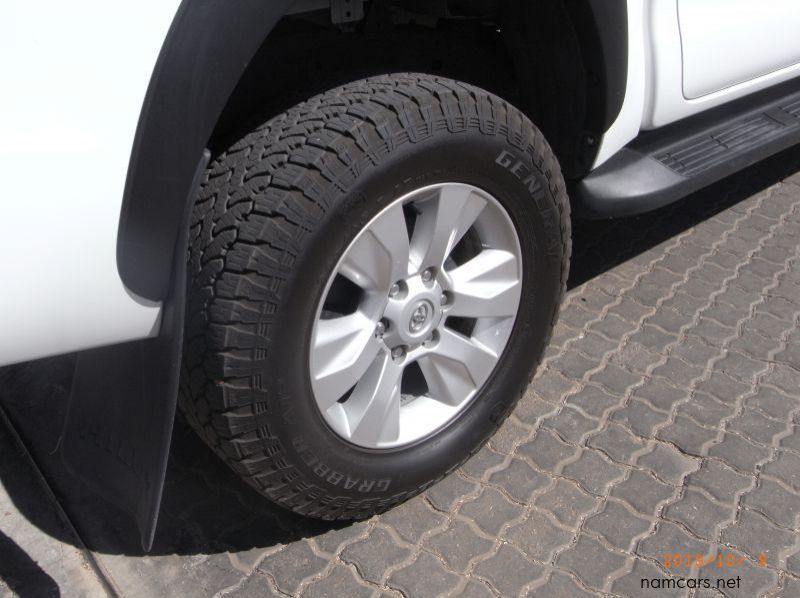 2018 Toyota HILUX 2.4 GD6 D/C 4X4 A/T pictures