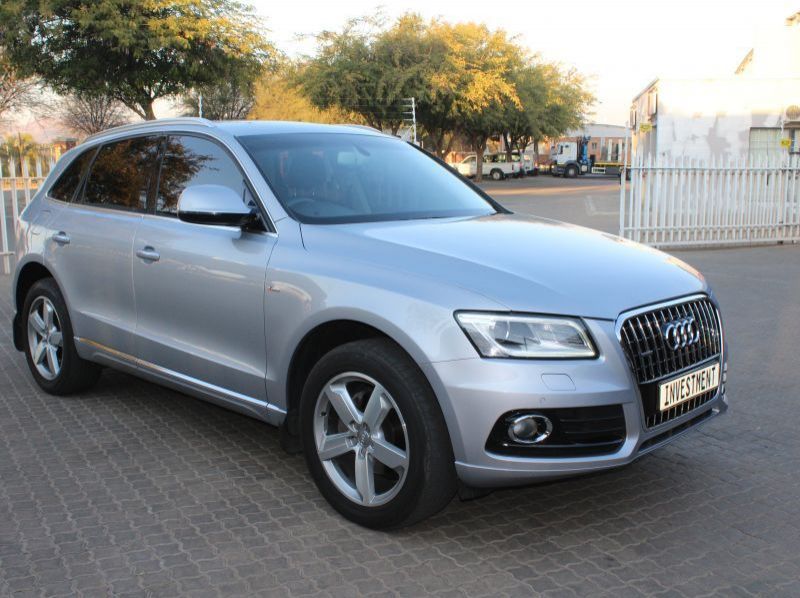 2017 Audi Q5 2.0TDI S-LINE QUATTRO pictures