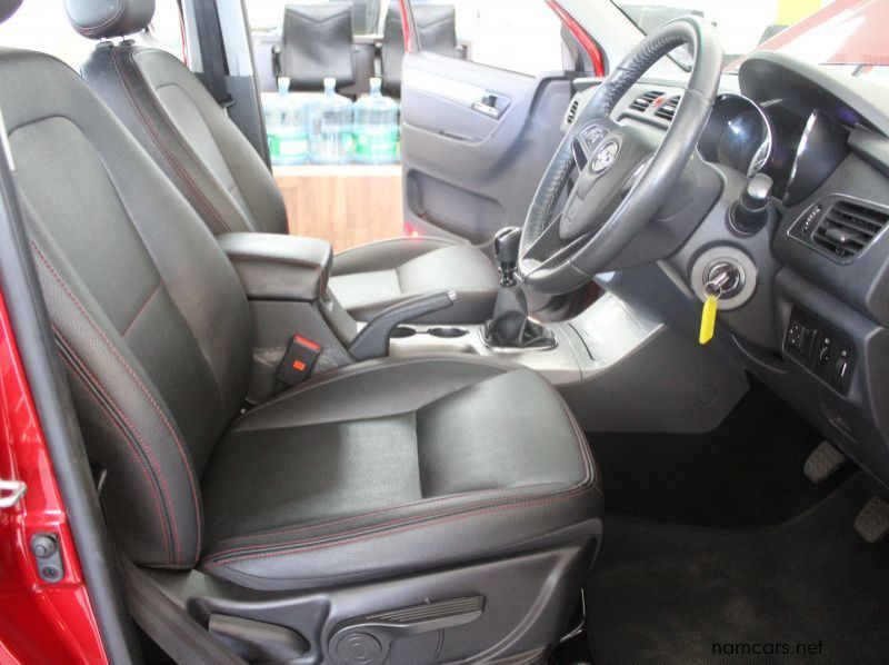 2021 JAC T8 2.0CTI D/C 4X4 LUX pictures