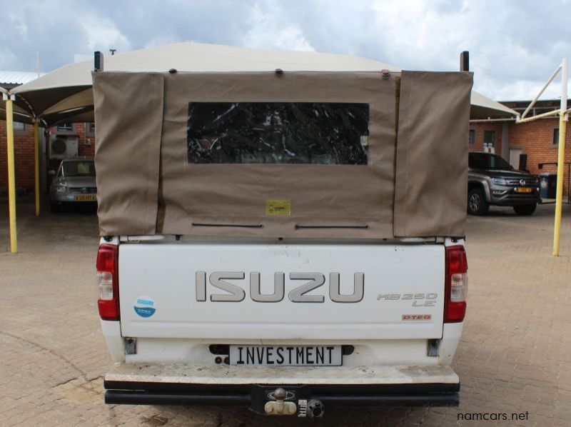 2012 Isuzu KB250 S/C 4X2 DIFF-LOCK LE pictures