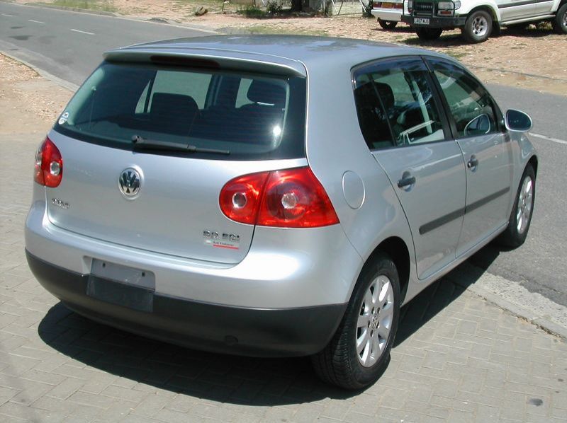2004 Volkswagen Golf 5 2.0 FSI pictures