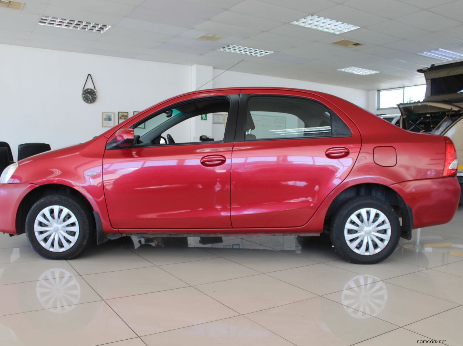 2014 Toyota Etios 1.5 XS Sedan pictures
