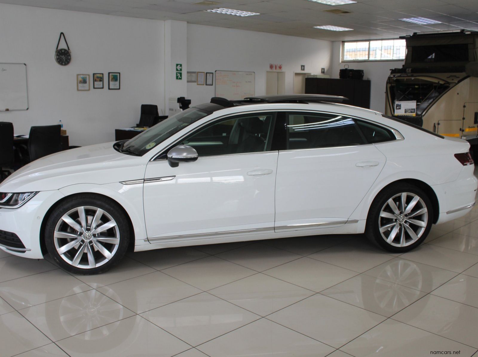 2018 Volkswagen Arteon pictures