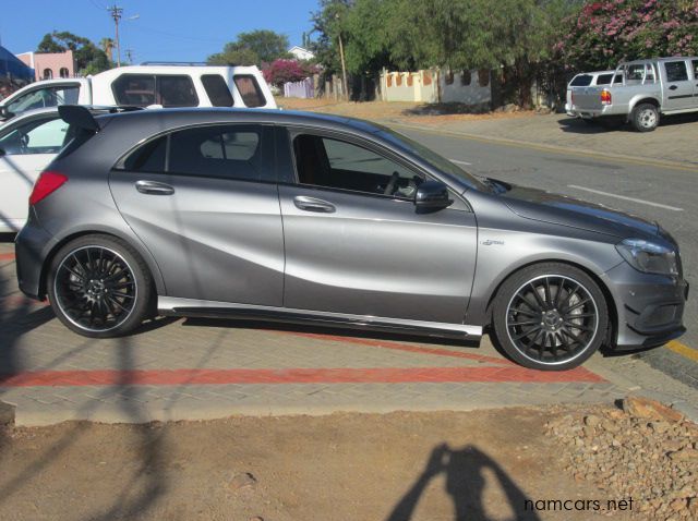 2014 Mercedes-Benz A45 AMG pictures
