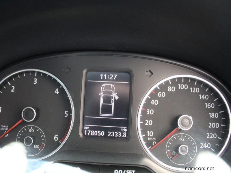 2016 Volkswagen AMAROK 2.0TDI D/C A/T 4MOTION 132KW pictures