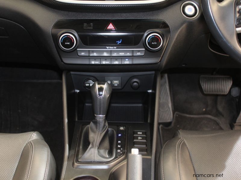 2020 Hyundai Tucson 2.0D N-LINE A/T pictures