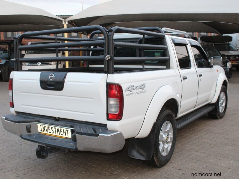 2018 Nissan NP300 2.5TDI D/C 4X4 pictures